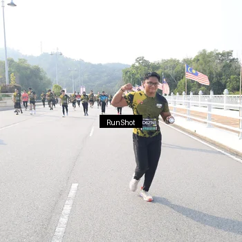 Runner Photo 6923402