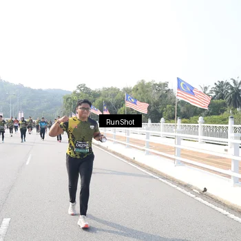 Runner Photo 6923403