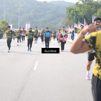 Runner Photo 6923405