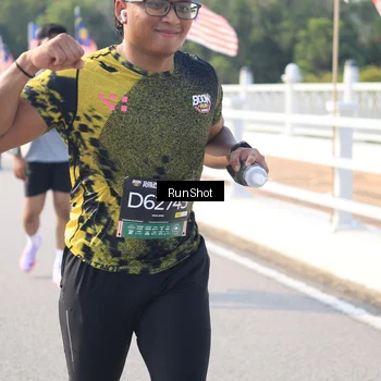 Runner Photo 6923407