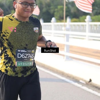 Runner Photo 6923408