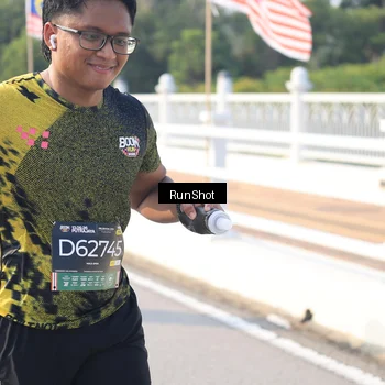 Runner Photo 6923409