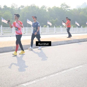 Runner Photo 6923450