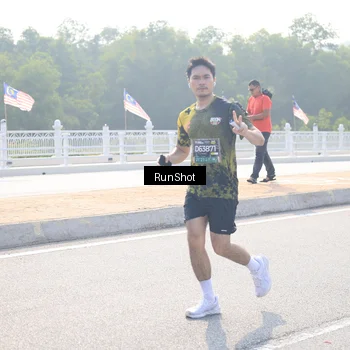 Runner Photo 6923464