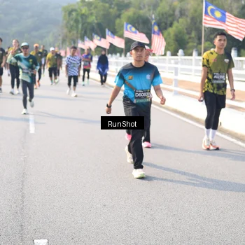 Runner Photo 6923501
