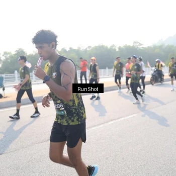 Runner Photo 6923511