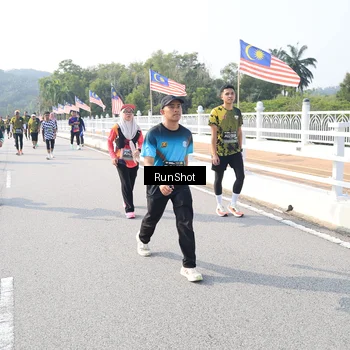 Runner Photo 6923515