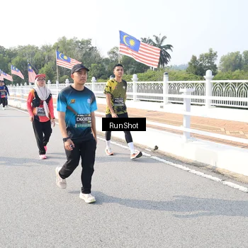 Runner Photo 6923516