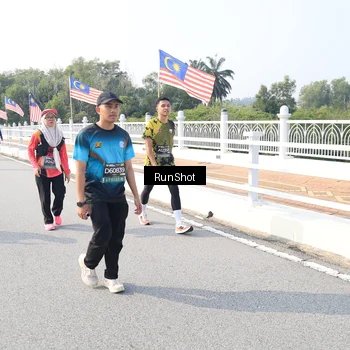 Runner Photo 6923518