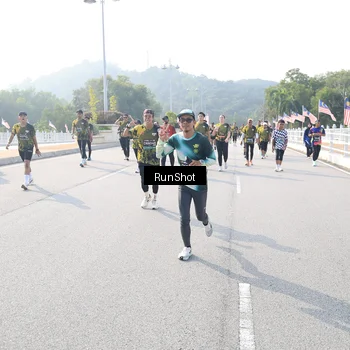 Runner Photo 6923523