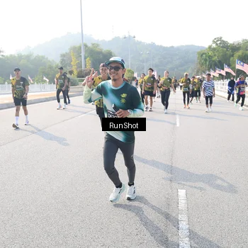 Runner Photo 6923527