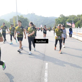 Runner Photo 6923579