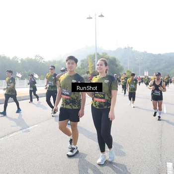 Runner Photo 6923590