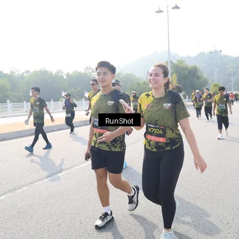 Runner Photo 6923596