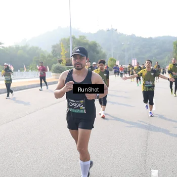 Runner Photo 6923609