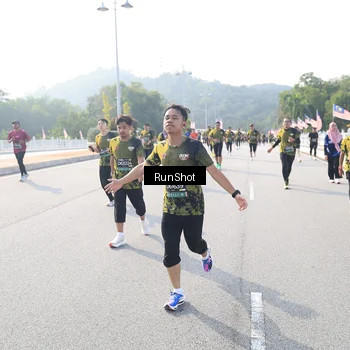 Runner Photo 6923622