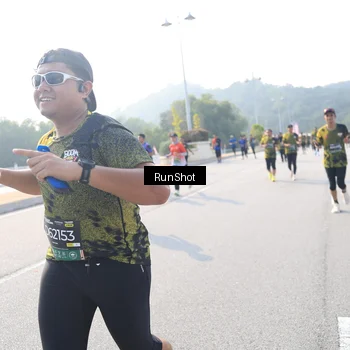 Runner Photo 6923678