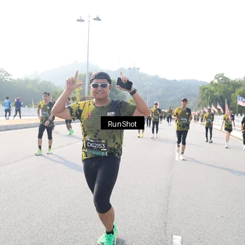 Runner Photo 6923694