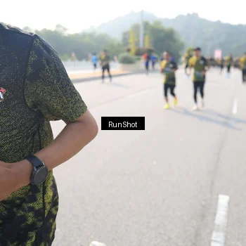 Runner Photo 6923710