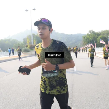 Runner Photo 6923711
