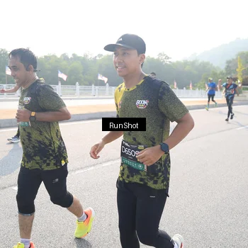 Runner Photo 6923733