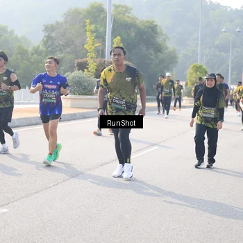 Runner Photo 6923762