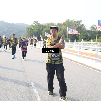 Runner Photo 6923768