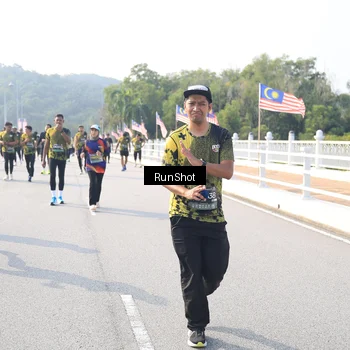 Runner Photo 6923771