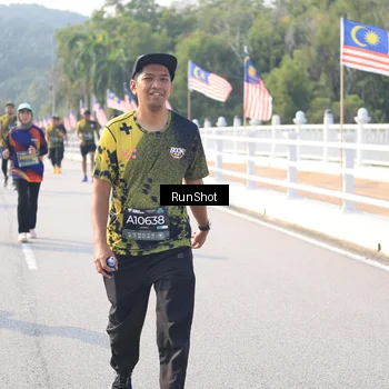 Runner Photo 6923773