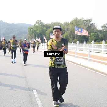 Runner Photo 6923786