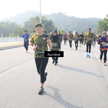 Runner Photo 6923793