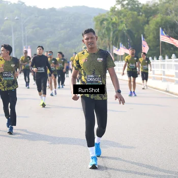 Runner Photo 6923807