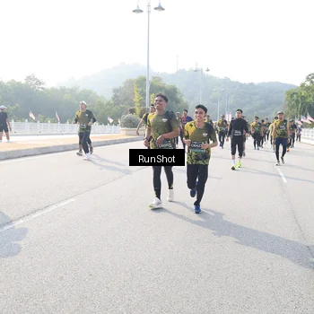 Runner Photo 6923827
