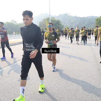 Runner Photo 6923883