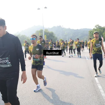 Runner Photo 6923887
