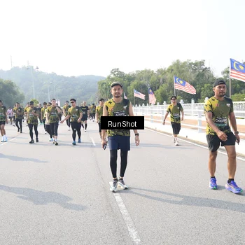 Runner Photo 6923892