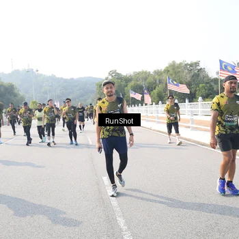 Runner Photo 6923902
