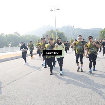 Runner Photo 6923928