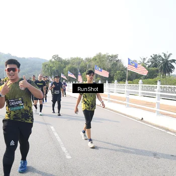 Runner Photo 6923940