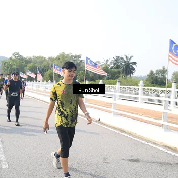 Runner Photo 6923951