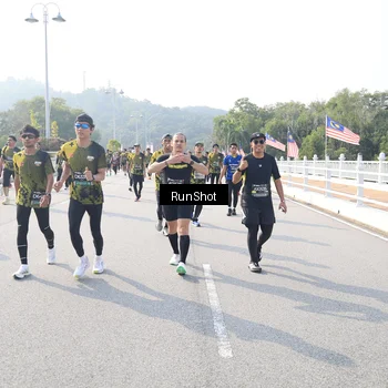 Runner Photo 6923956