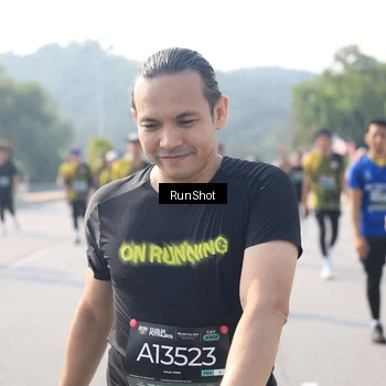 Runner Photo 6923983