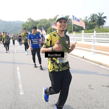 Runner Photo 6924005