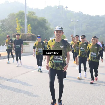 Runner Photo 6924007