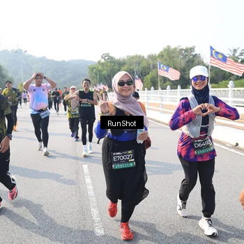 Runner Photo 6924029