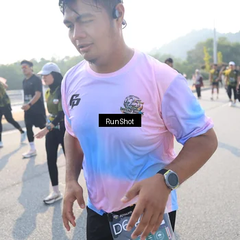 Runner Photo 6924048