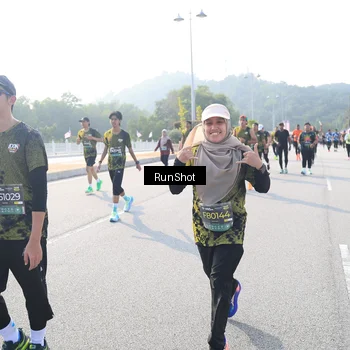 Runner Photo 6924055