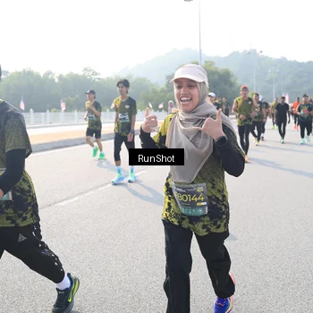 Runner Photo 6924056