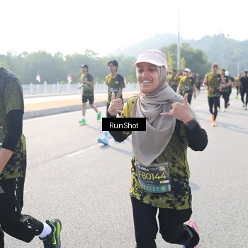 Runner Photo 6924058