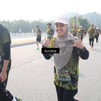 Runner Photo 6924059